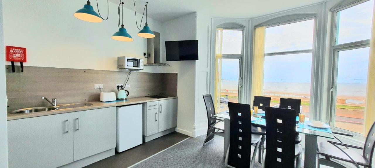 Charlton Aparthotel Blackpool Dış mekan fotoğraf